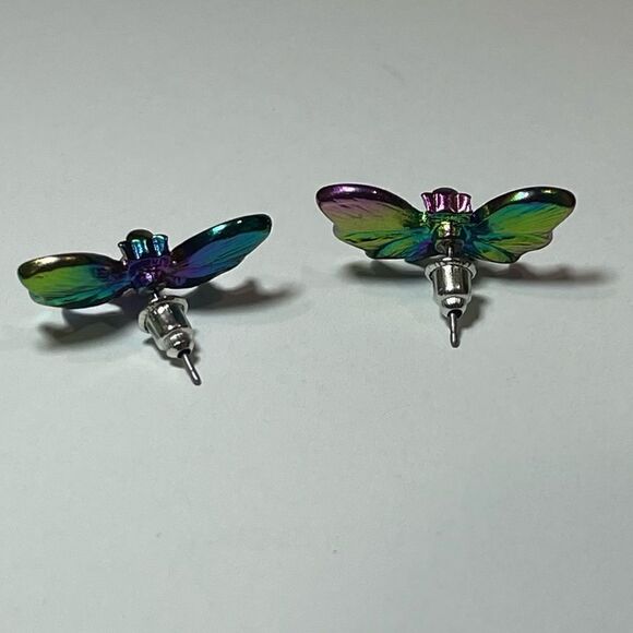 CHAMELEON CHROME BAT STUD EARRINGS - Picture 11 of 11